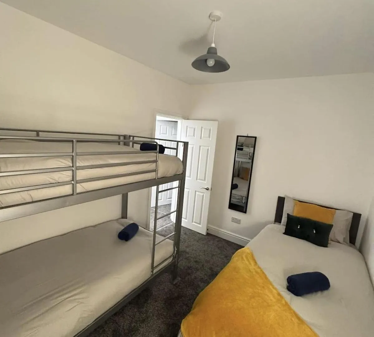 Holiday home Modern 3 Bed Near Excel-Big Ben Villa London